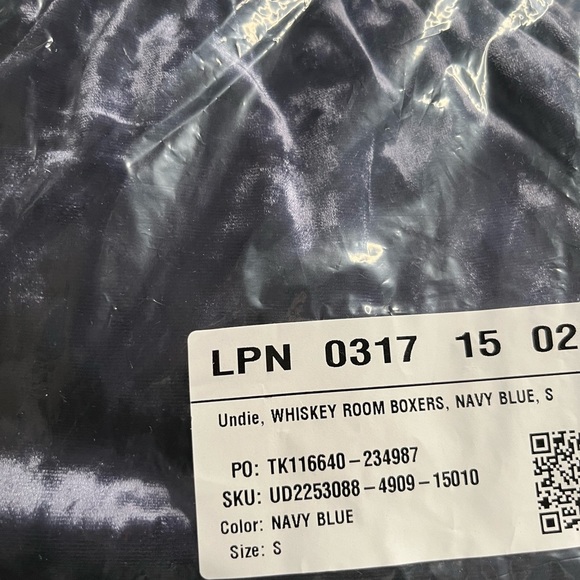 Savage X Fenty Navy Blue Whiskey Room Velvet Smoking Jacket & Boxers Pajamas Set - Picture 11 of 13